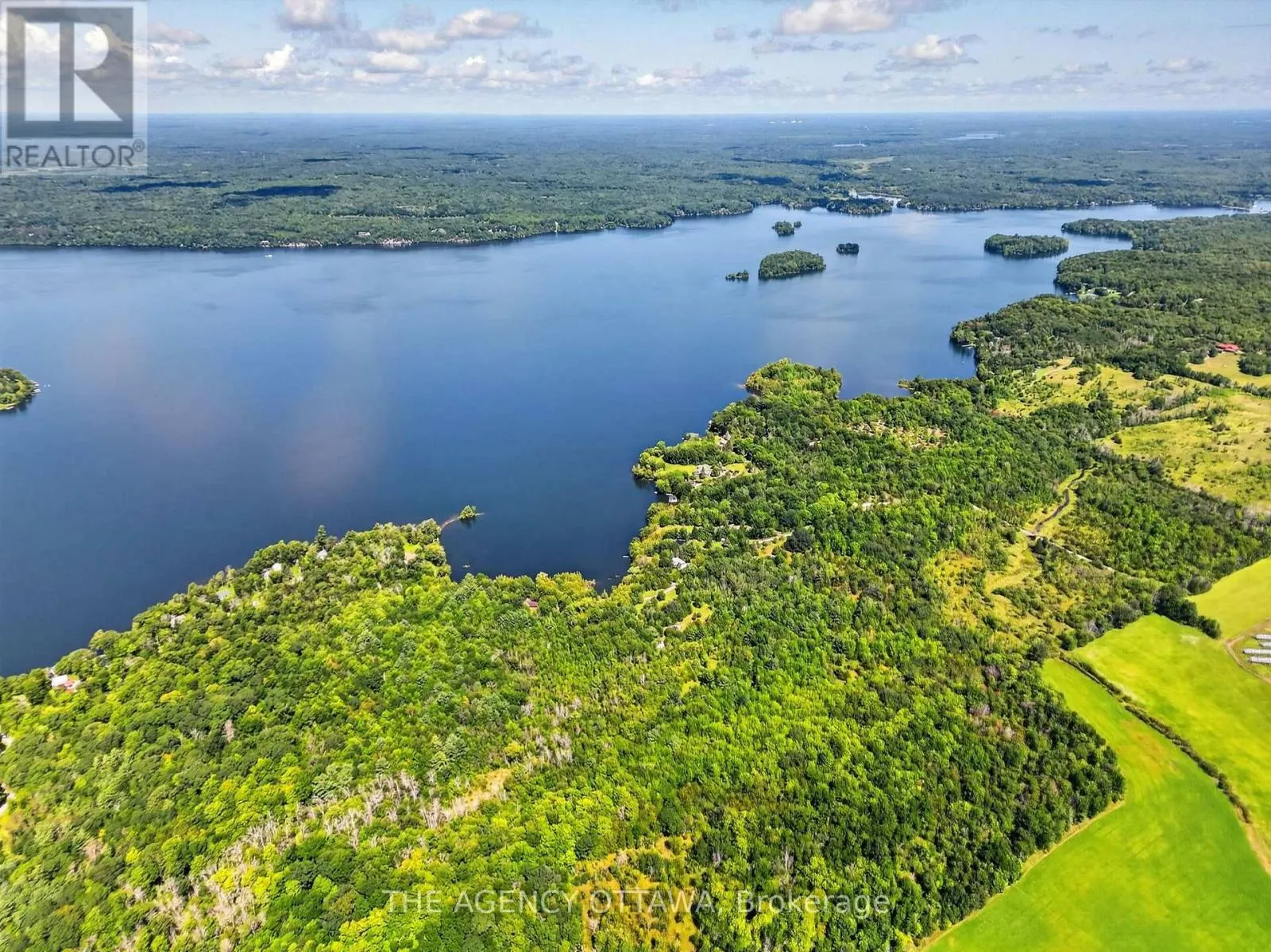 00 PIPER'S BAY LANE