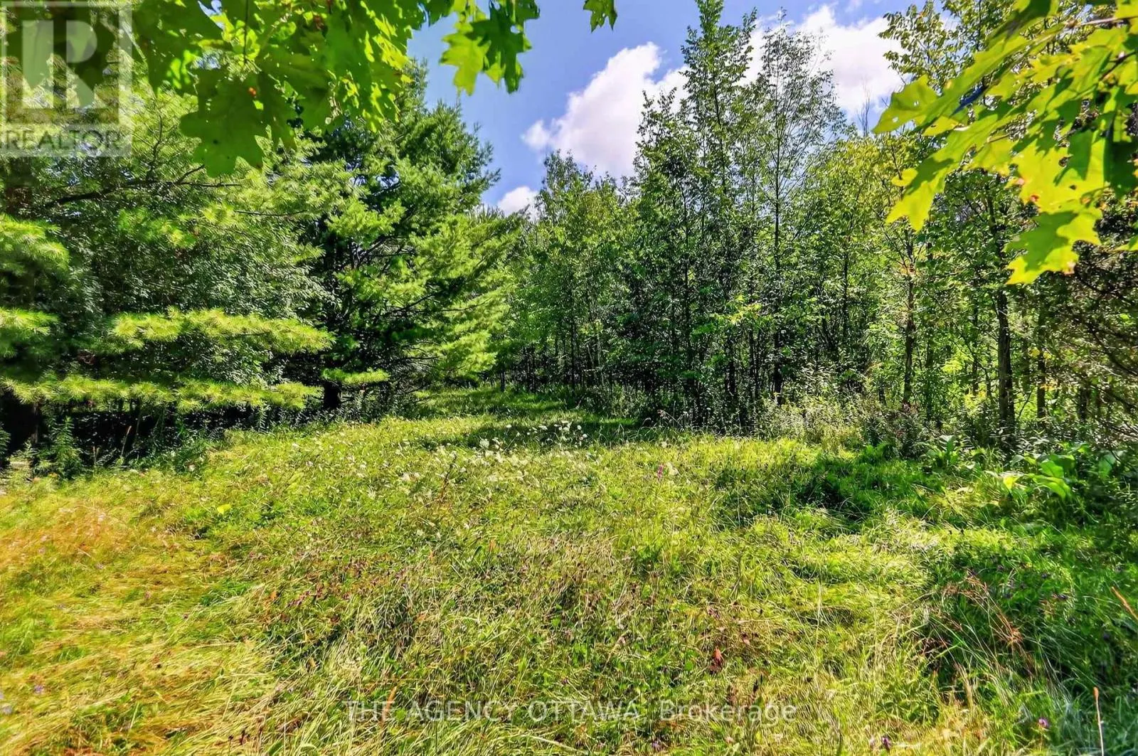 00 PIPER'S BAY LANE