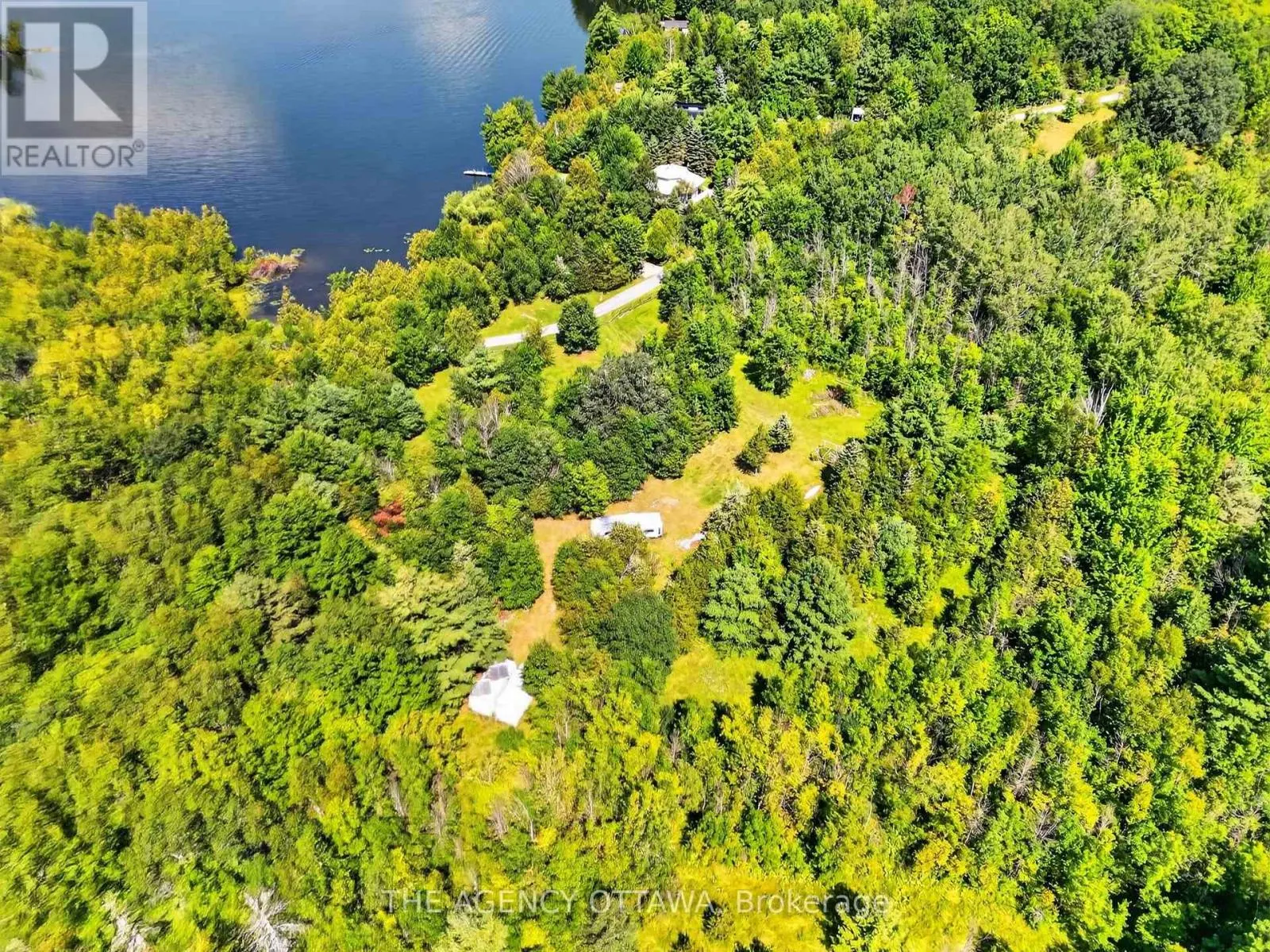 00 PIPER'S BAY LANE