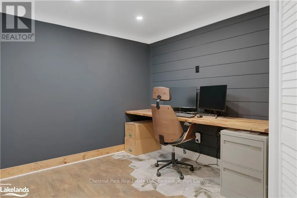 7 - 39 SOUTHBANK DRIVE #7