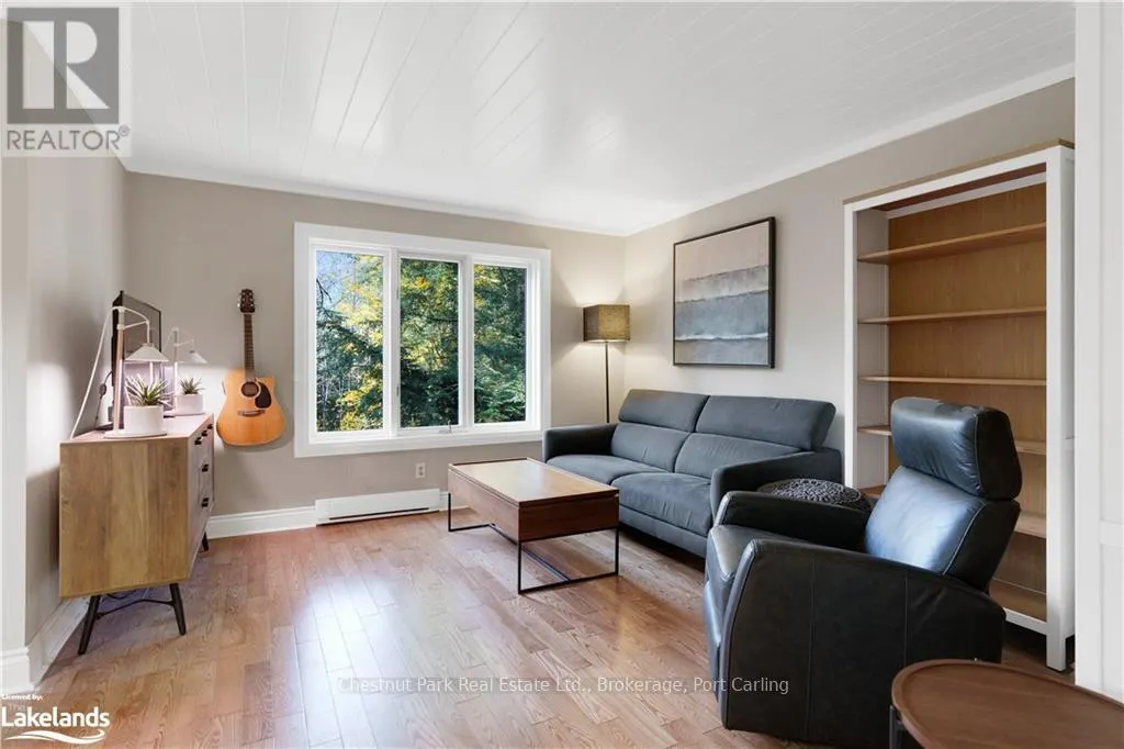 7 - 39 SOUTHBANK DRIVE #7
