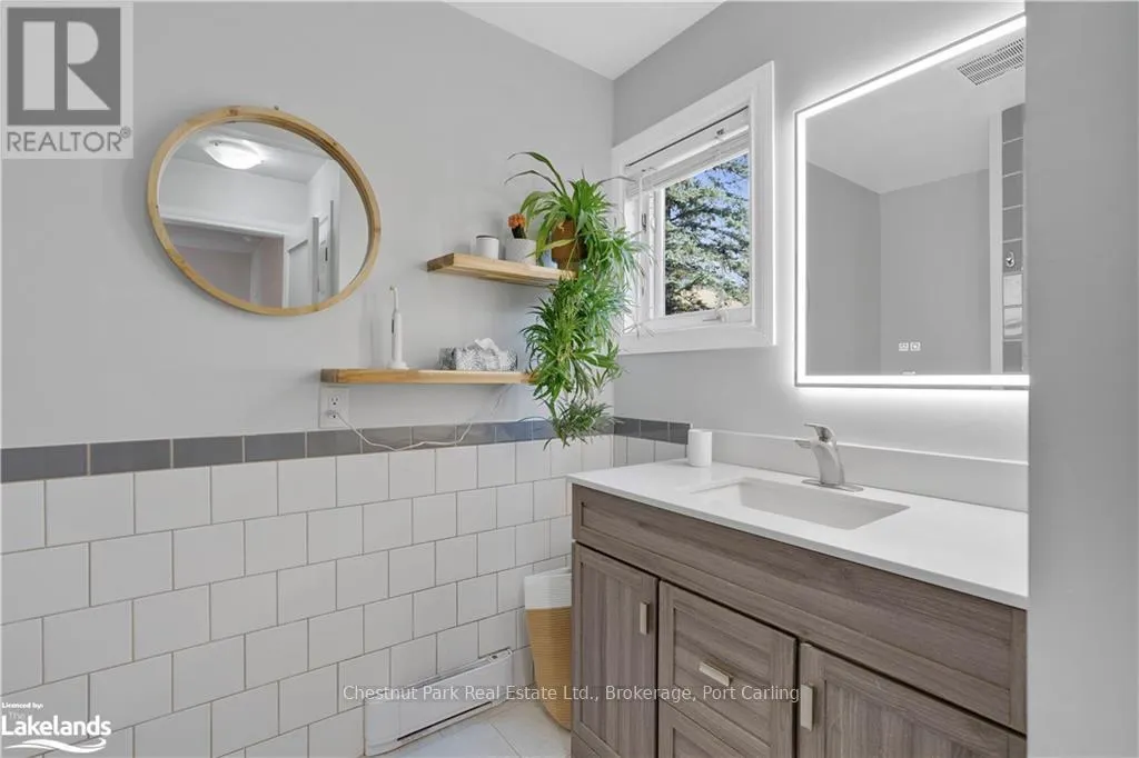 7 - 39 SOUTHBANK DRIVE #7