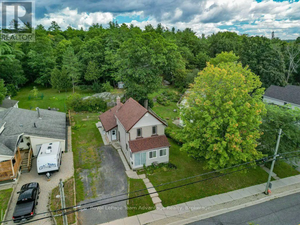 111 GIBSON ST STREET