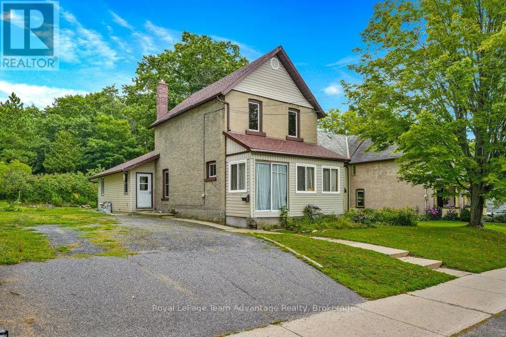 111 GIBSON ST STREET