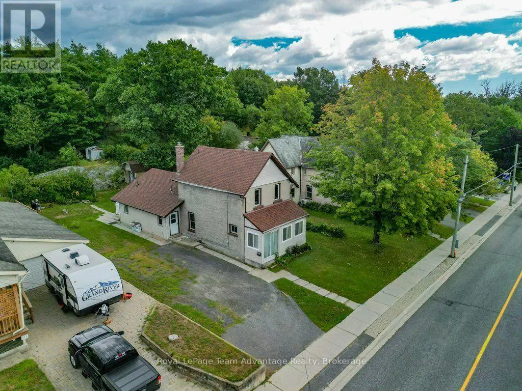 111 GIBSON ST STREET