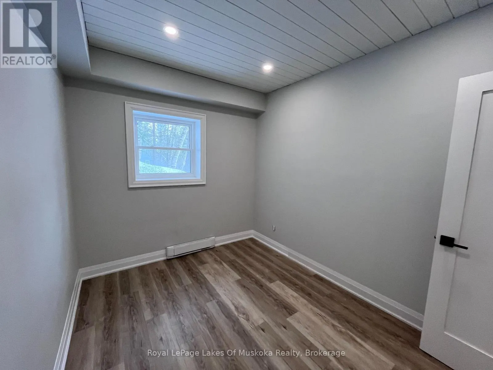 1361 ROSSEAU LAKE 2 ROAD