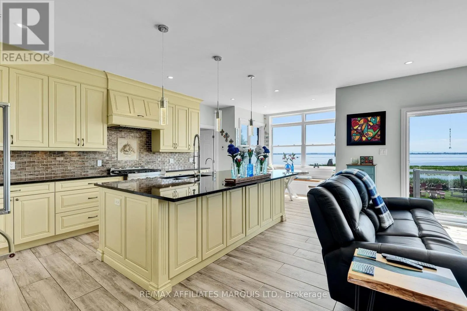6266 KAREN DRIVE