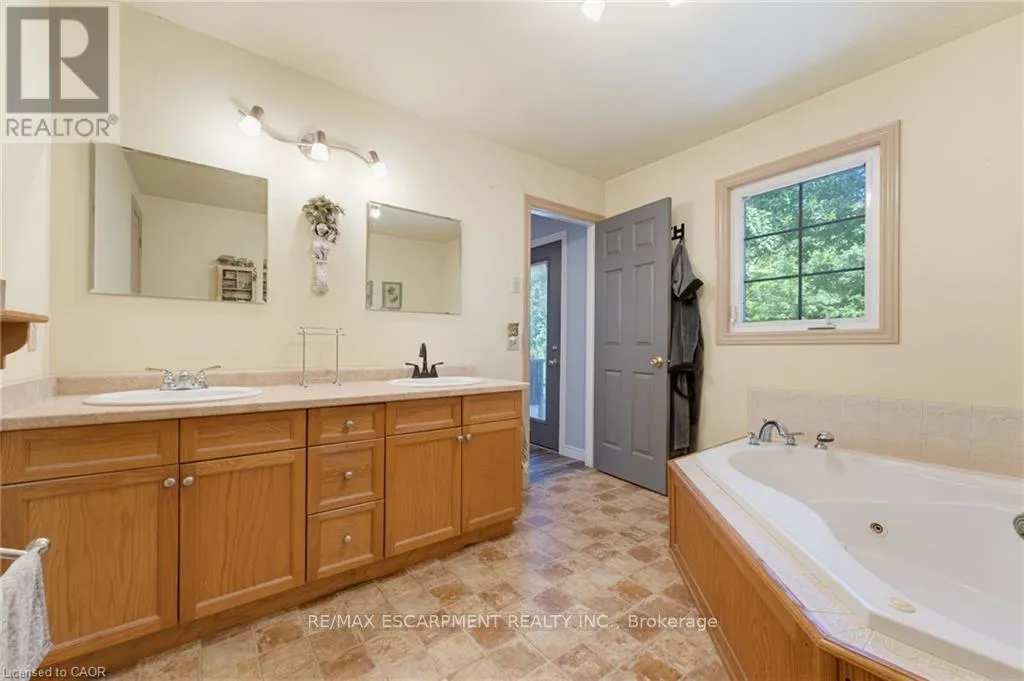1045 CONCESSION 6 ROAD