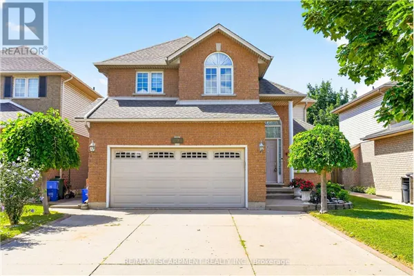 42 HILLGARDEN DRIVE