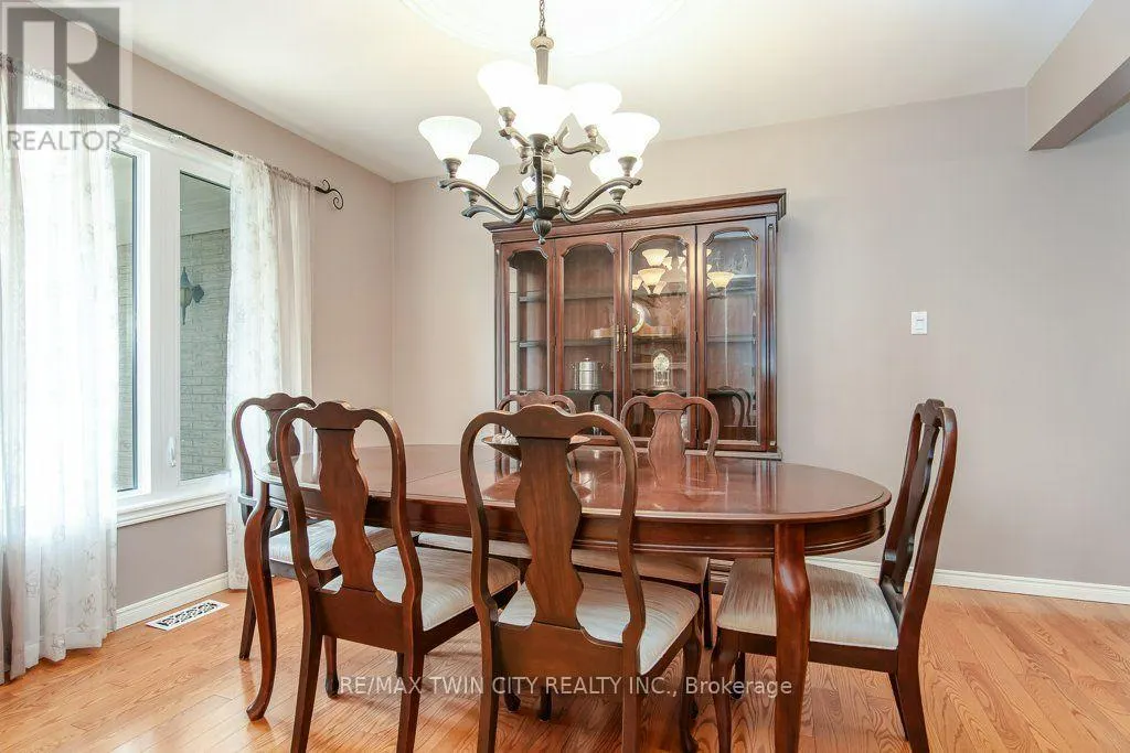 108 QUEENSWAY DRIVE
