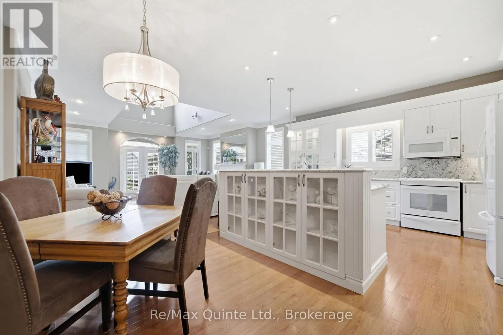 86 PINNACLE STREET S
