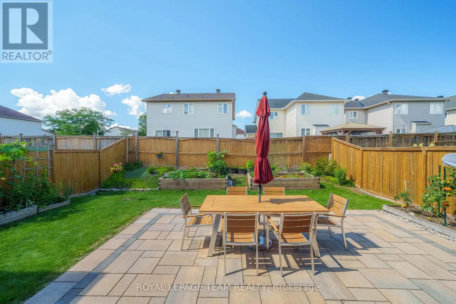 607 PARADE DRIVE