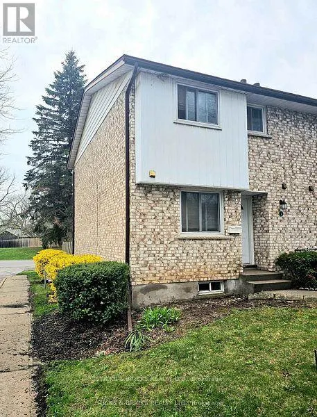 1 - 5815 SWAYZE DRIVE #1