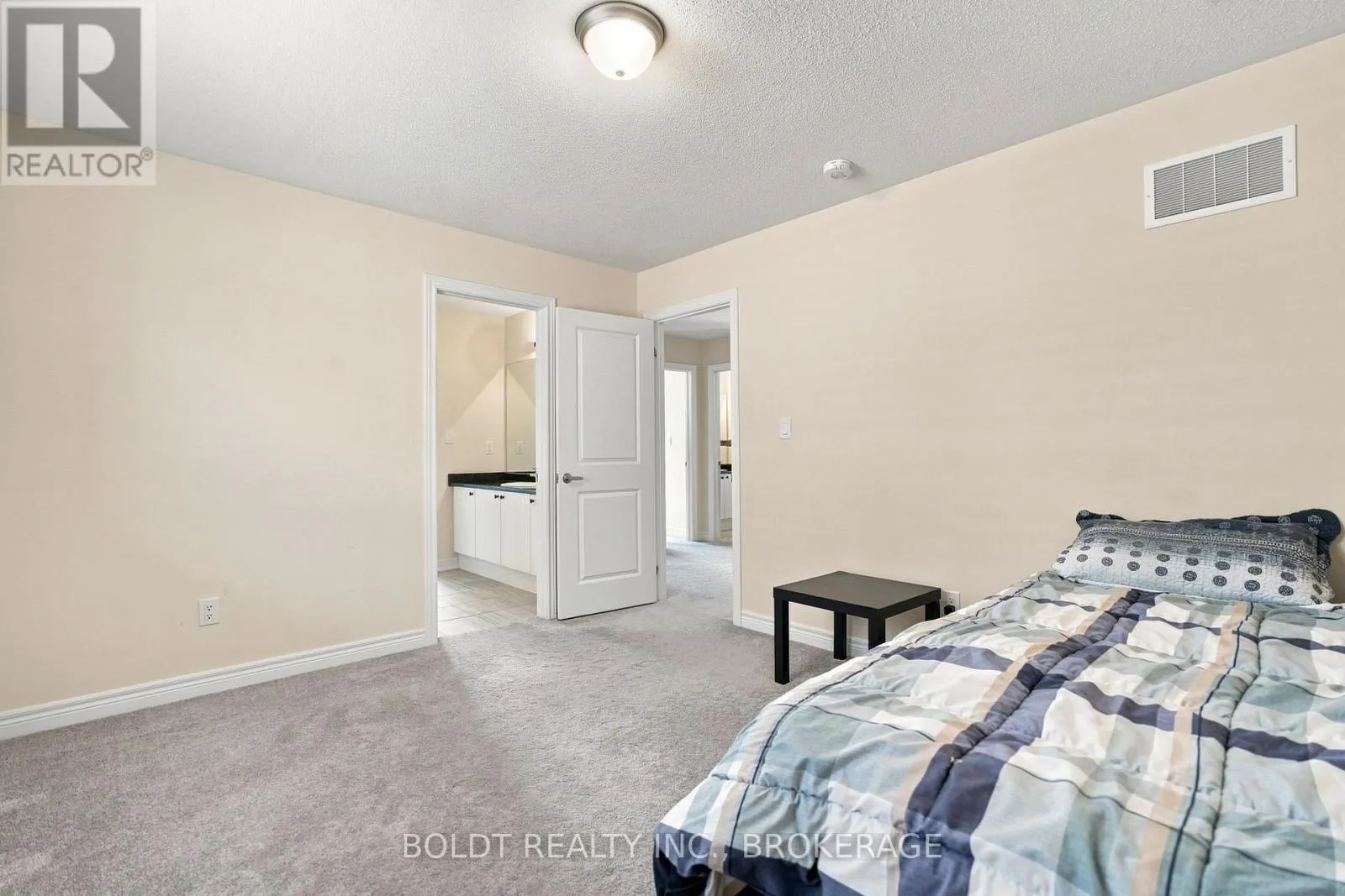 85 HOMESTEAD WAY