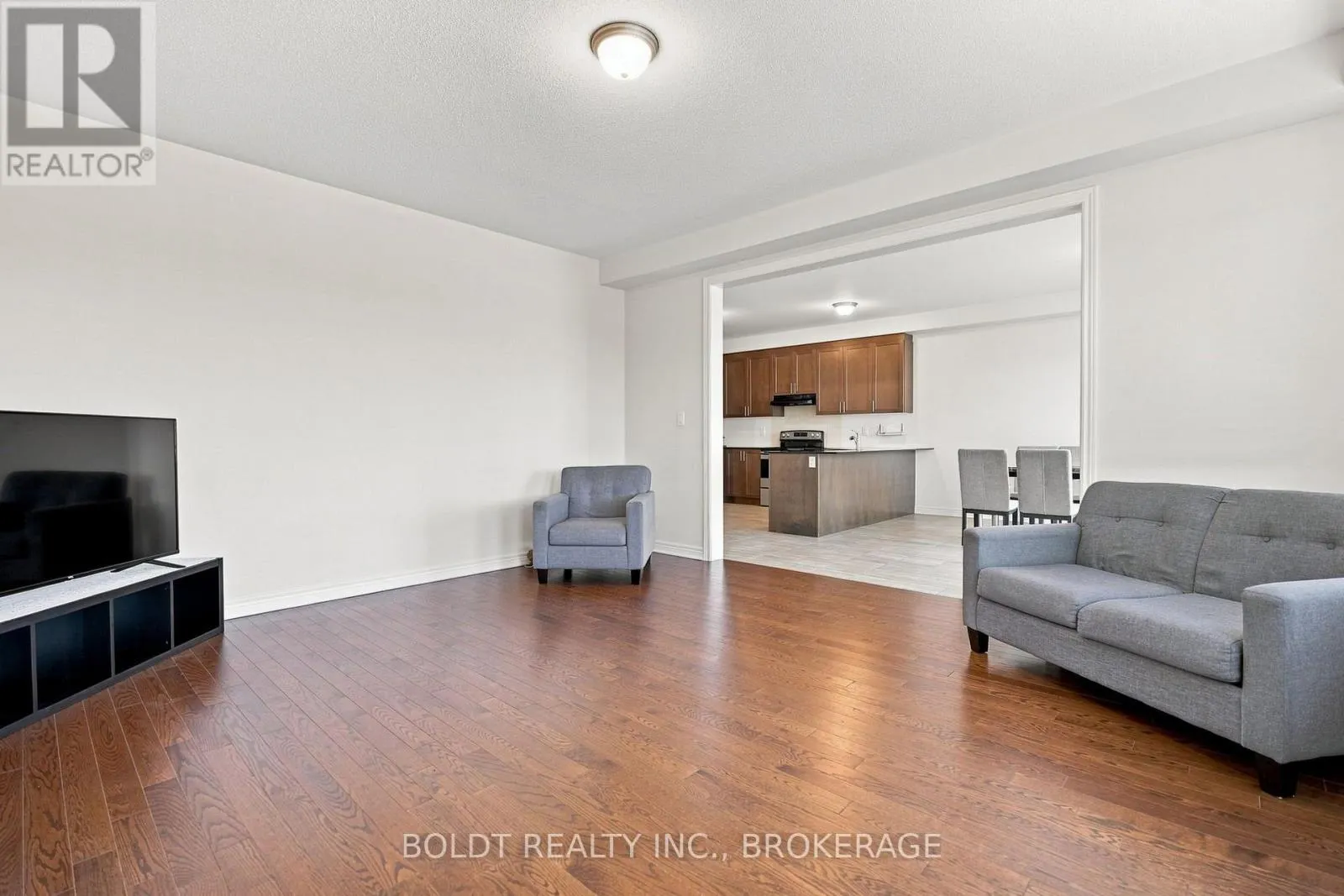 85 HOMESTEAD WAY