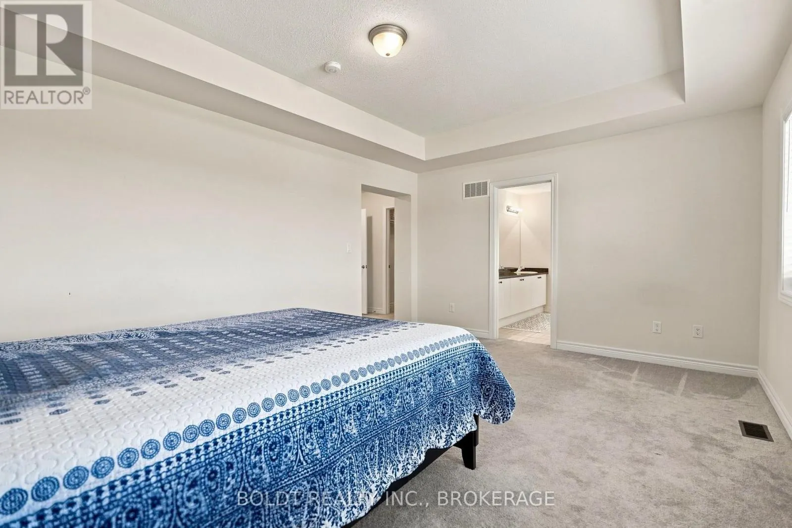 85 HOMESTEAD WAY