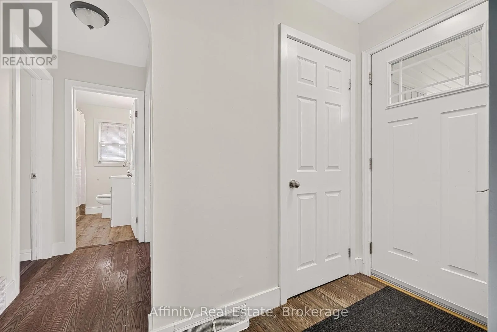 18 WILLOWDALE STREET