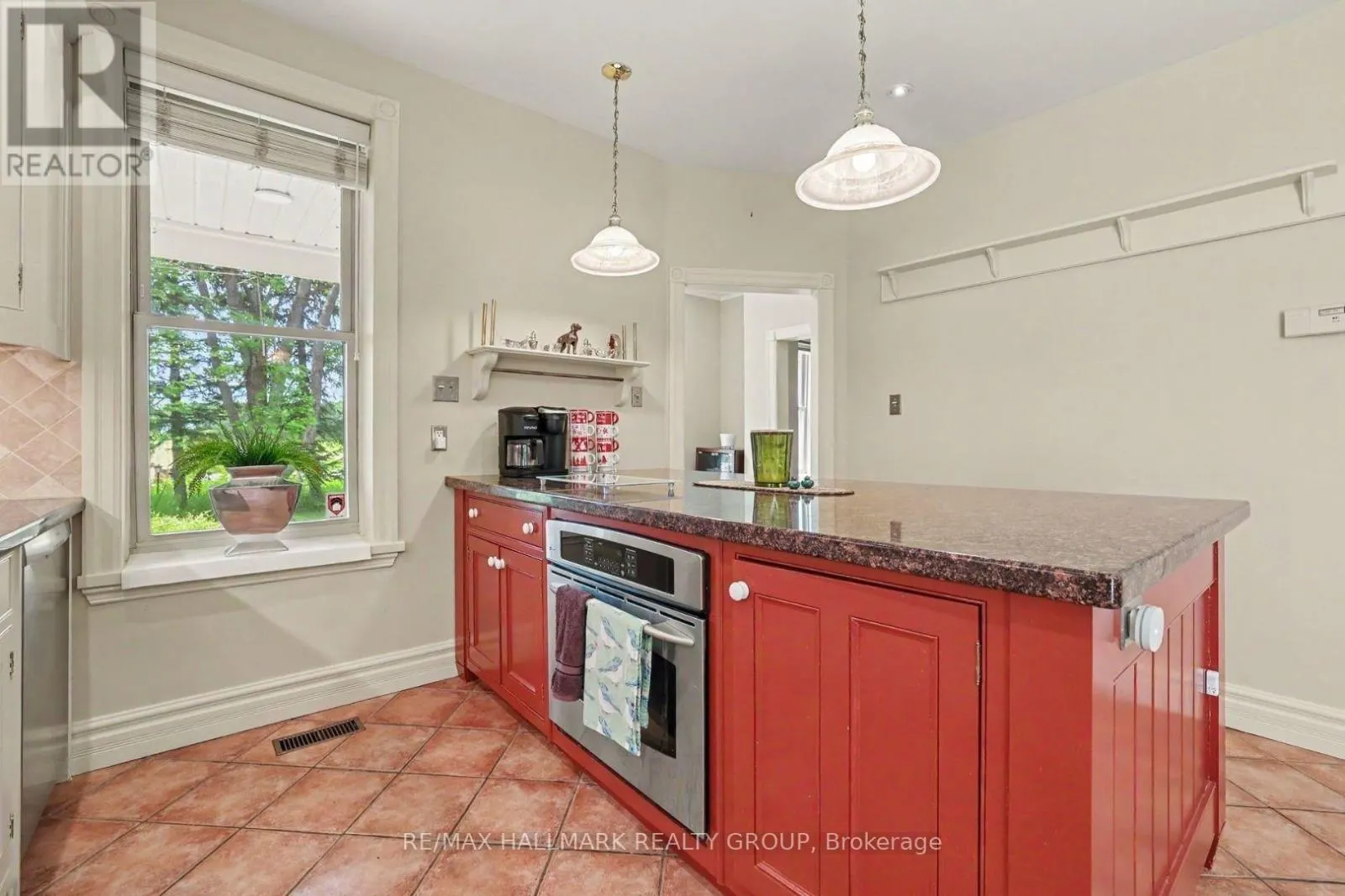 3548 WOODKILTON ROAD