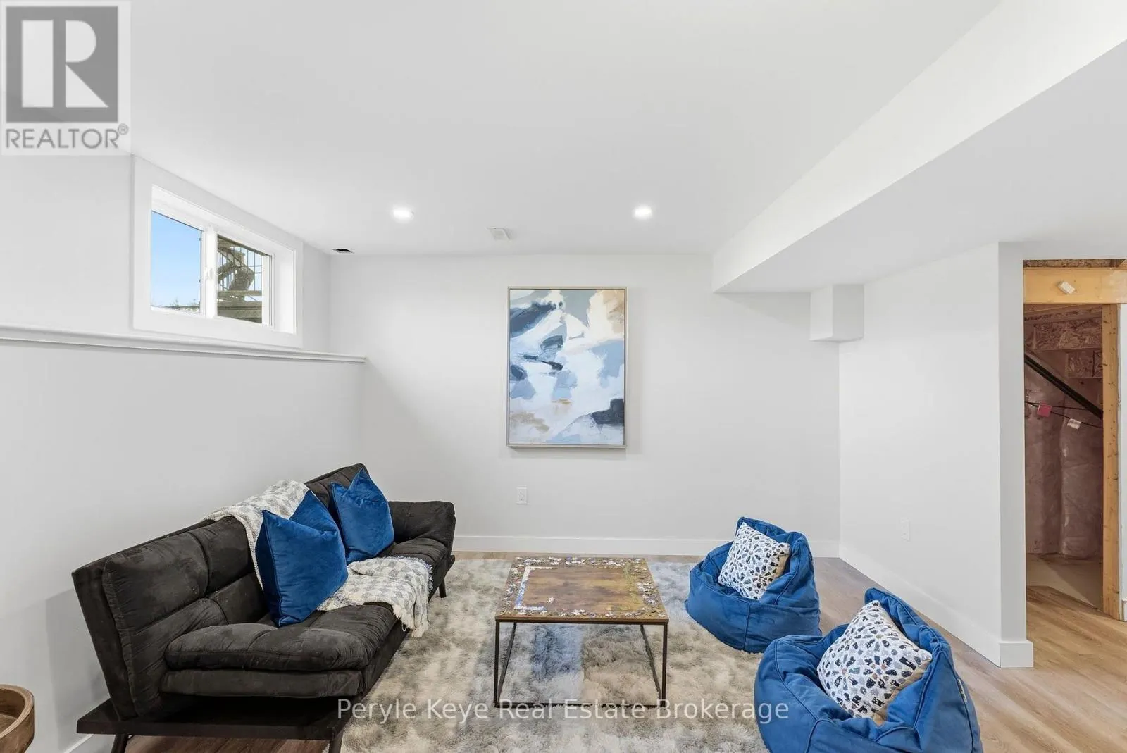 81 DOUGLAS DRIVE