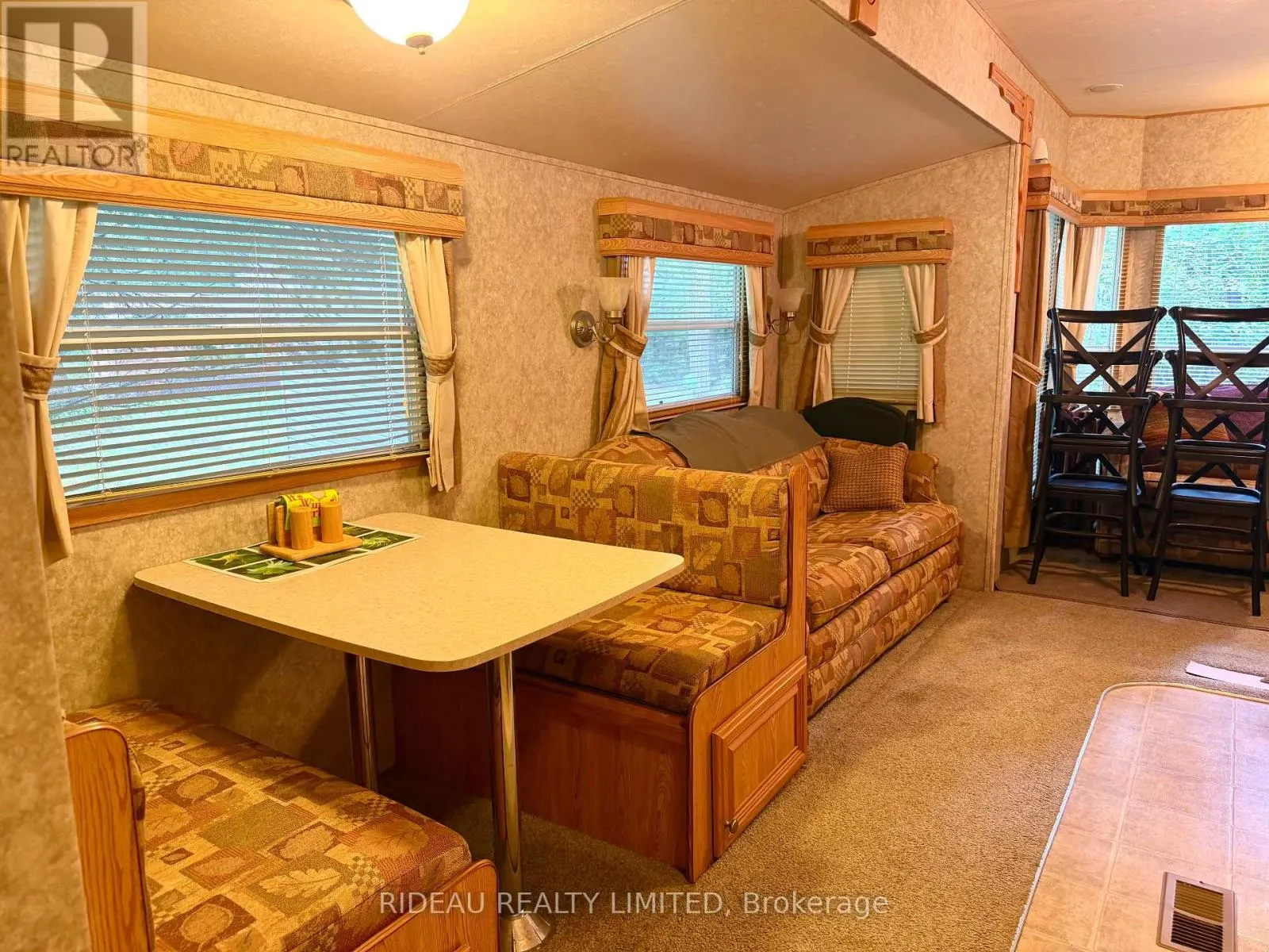 UNIT 13 - 4350 R43 ROAD
