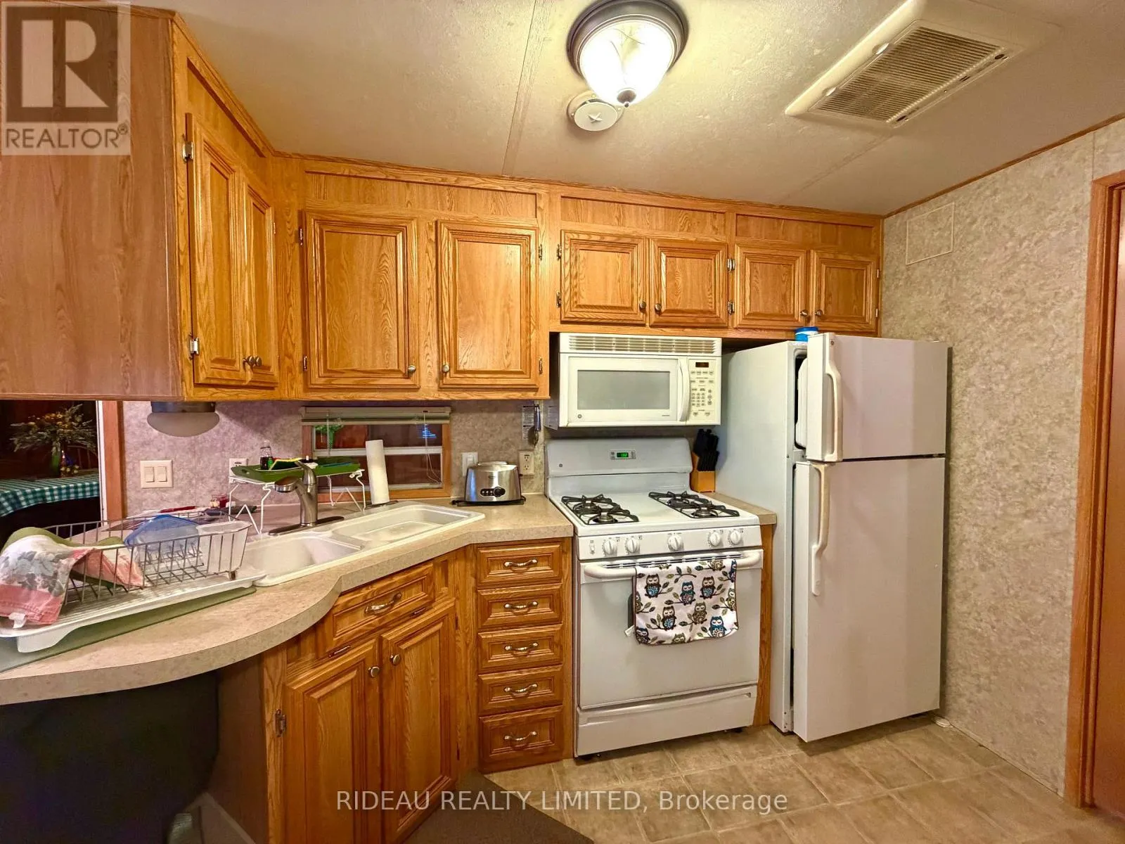 UNIT 13 - 4350 R43 ROAD