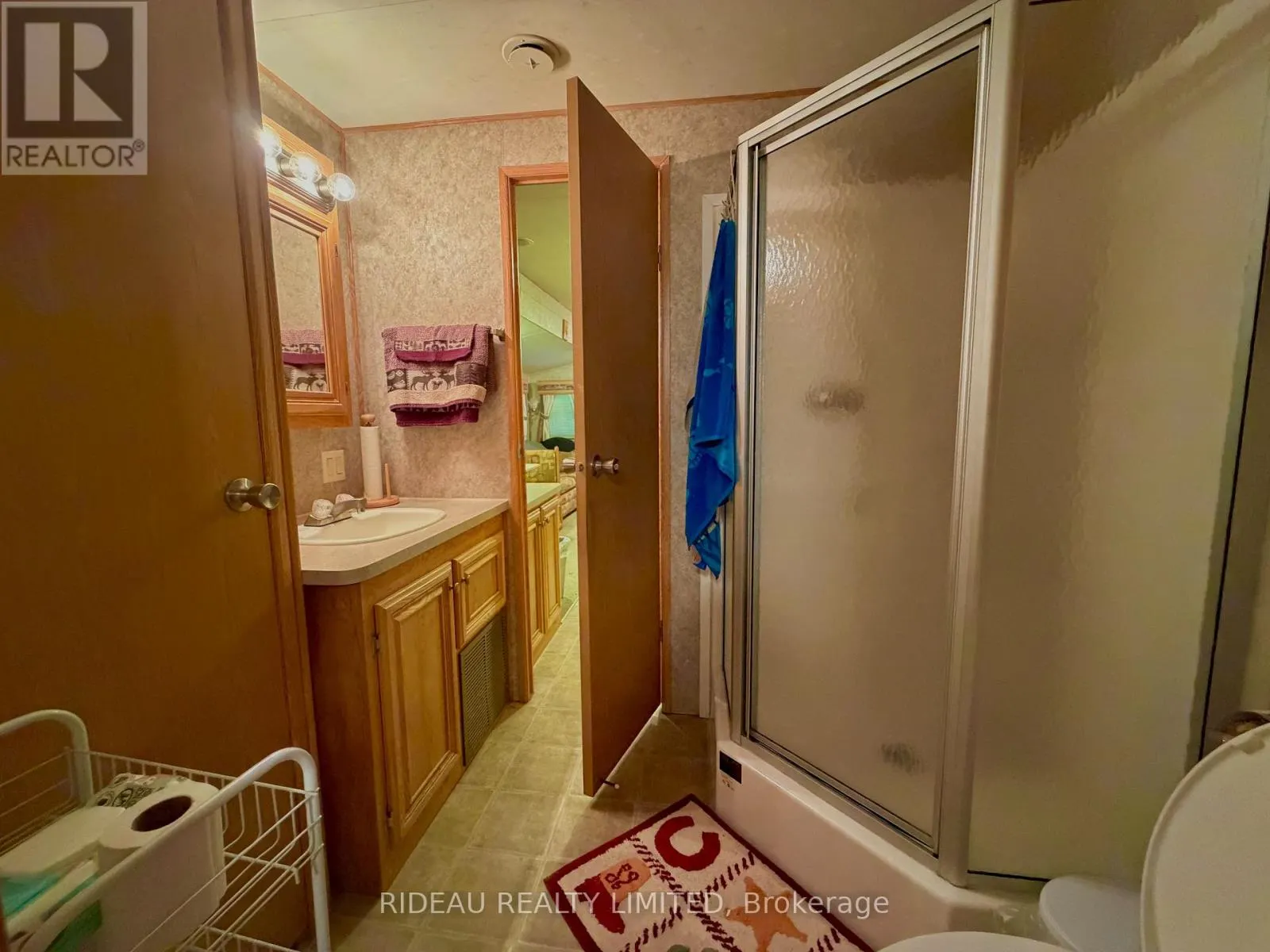 UNIT 13 - 4350 R43 ROAD
