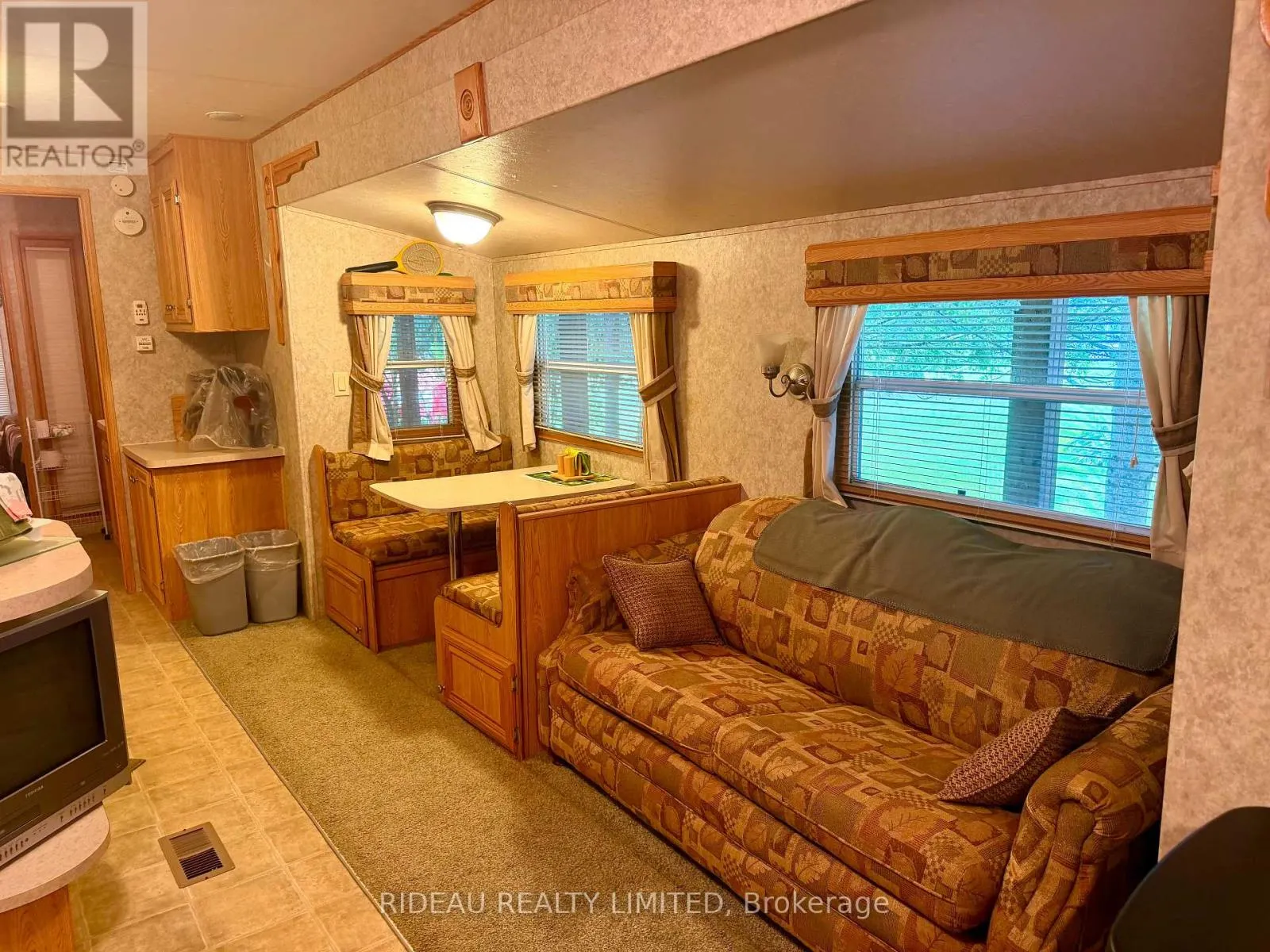 UNIT 13 - 4350 R43 ROAD