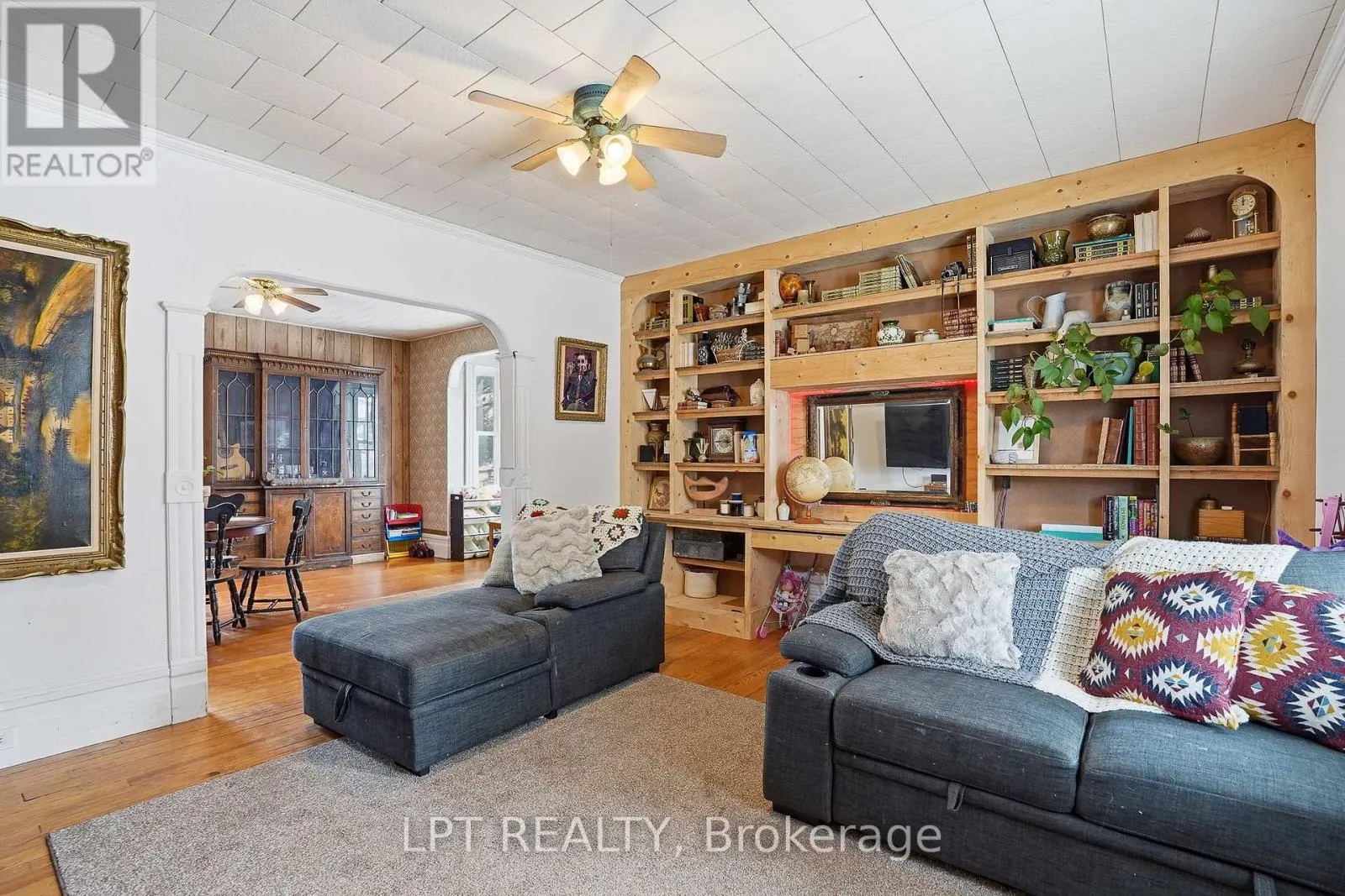 21630 LAGGAN-GLENELG ROAD