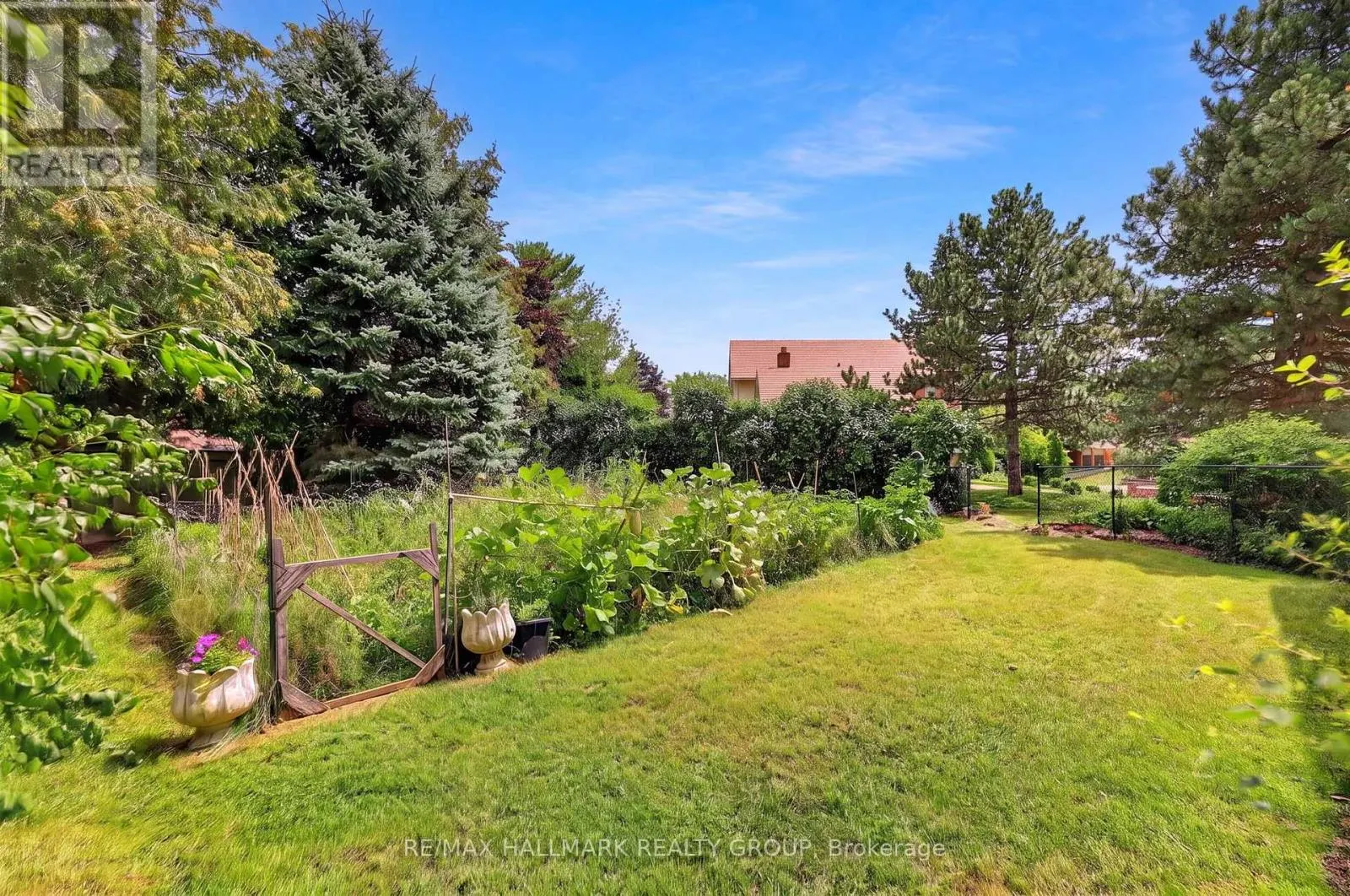 9 KINTAIL COURT
