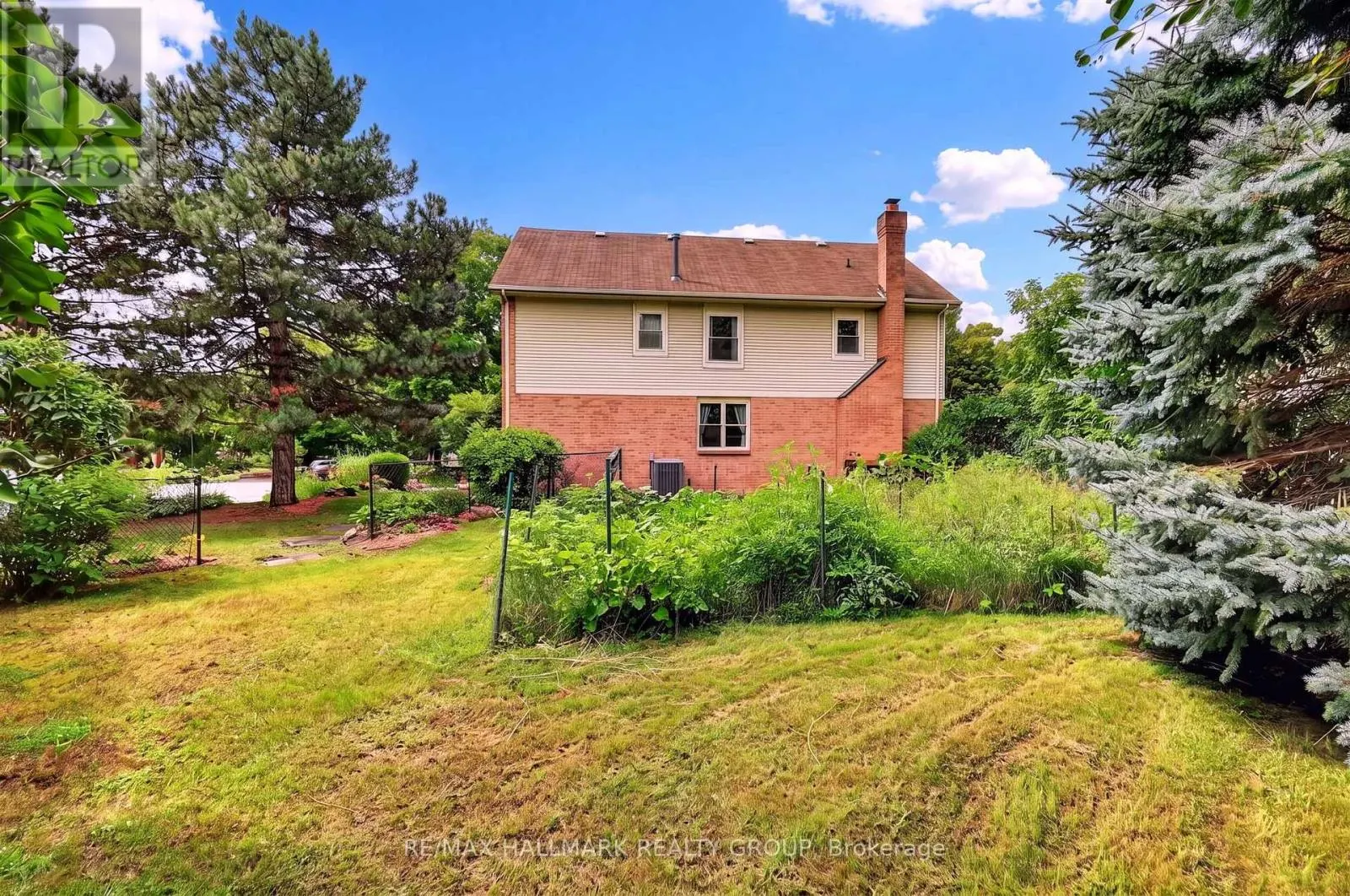 9 KINTAIL COURT