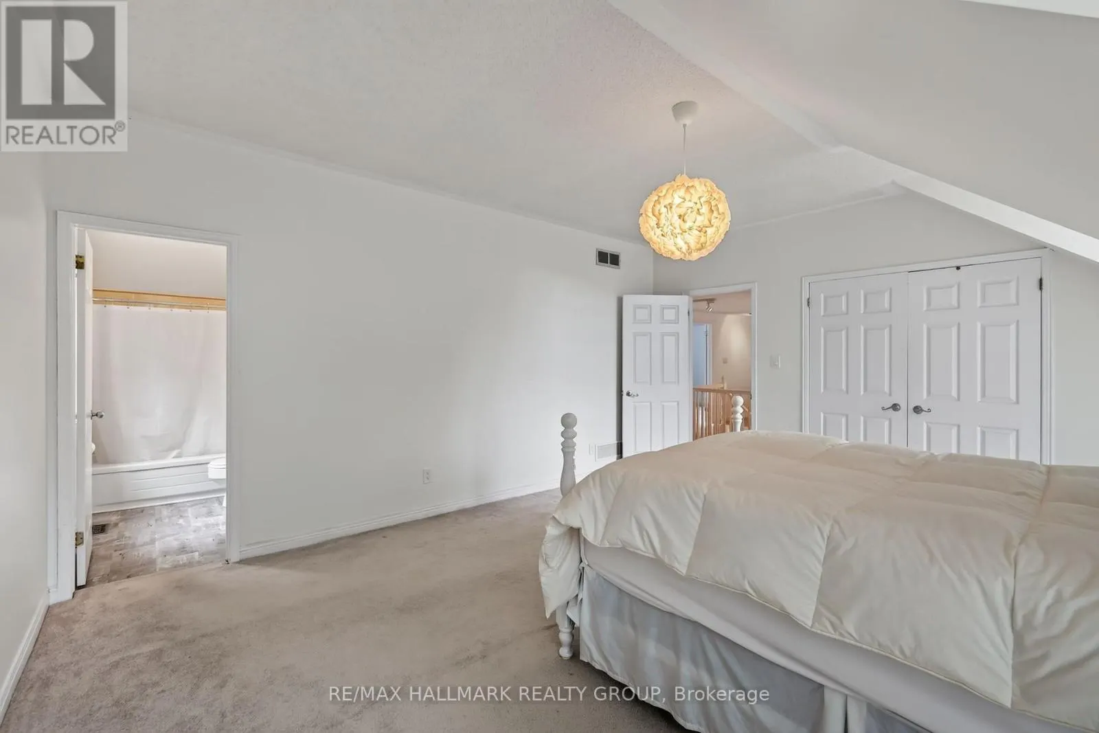9 KINTAIL COURT