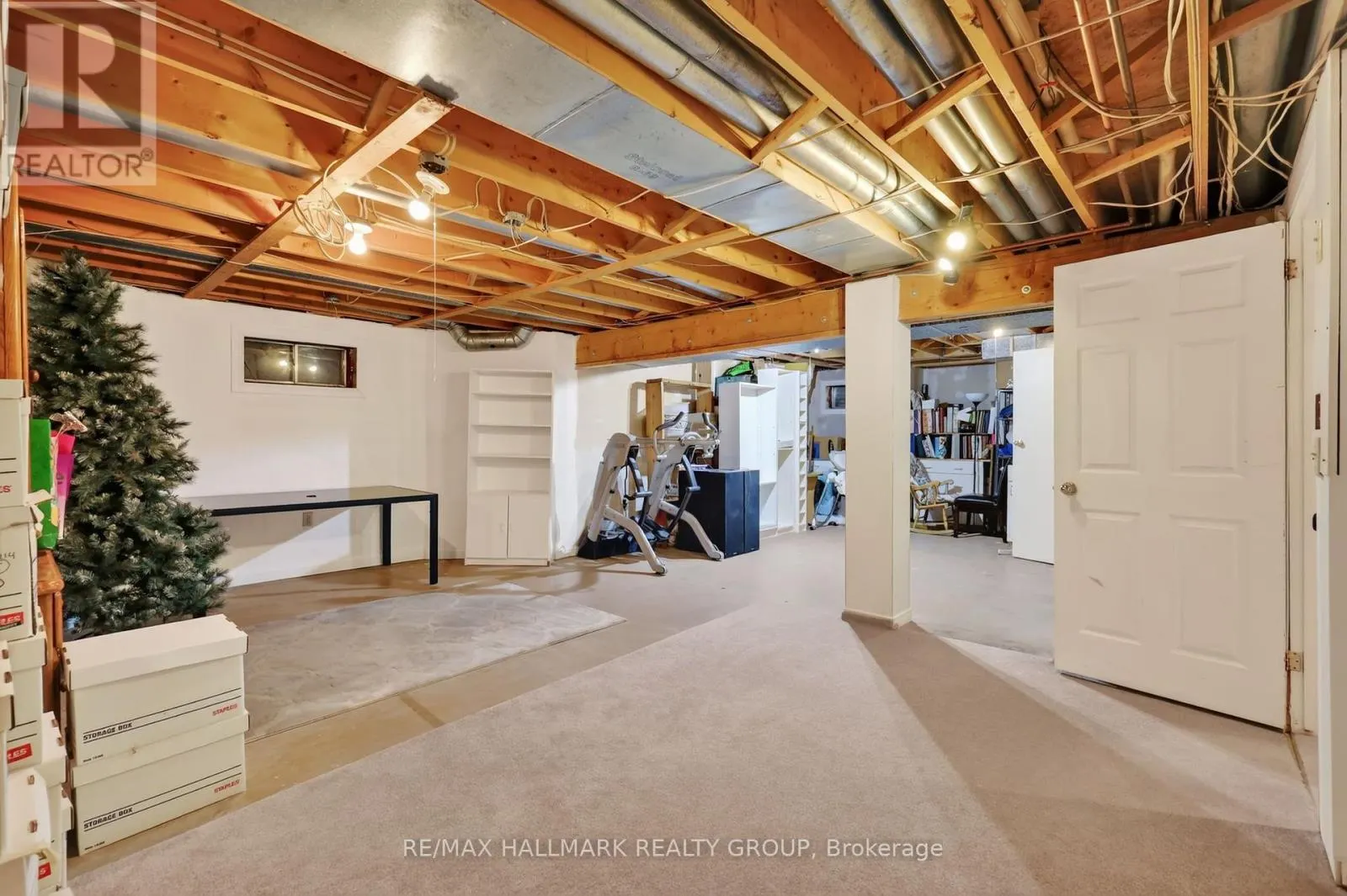 9 KINTAIL COURT