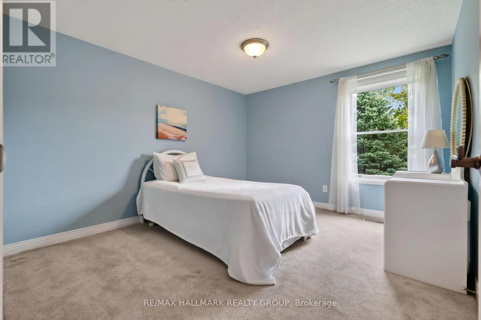 9 KINTAIL COURT
