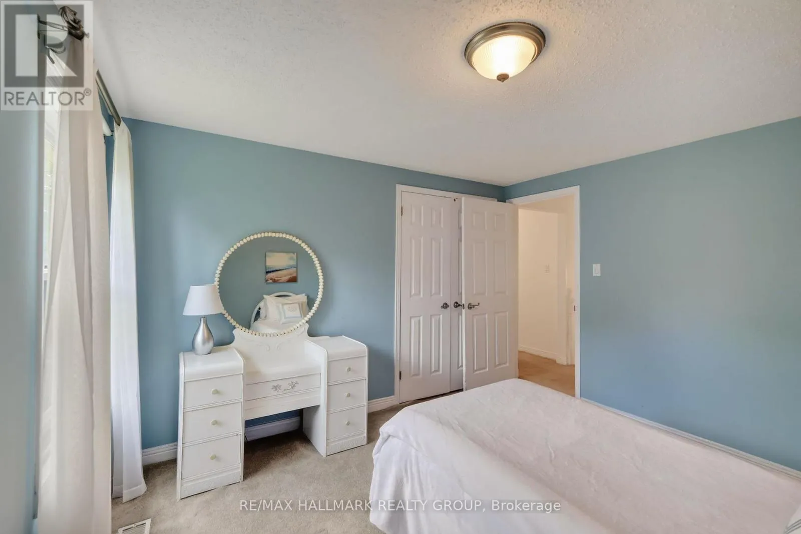 9 KINTAIL COURT