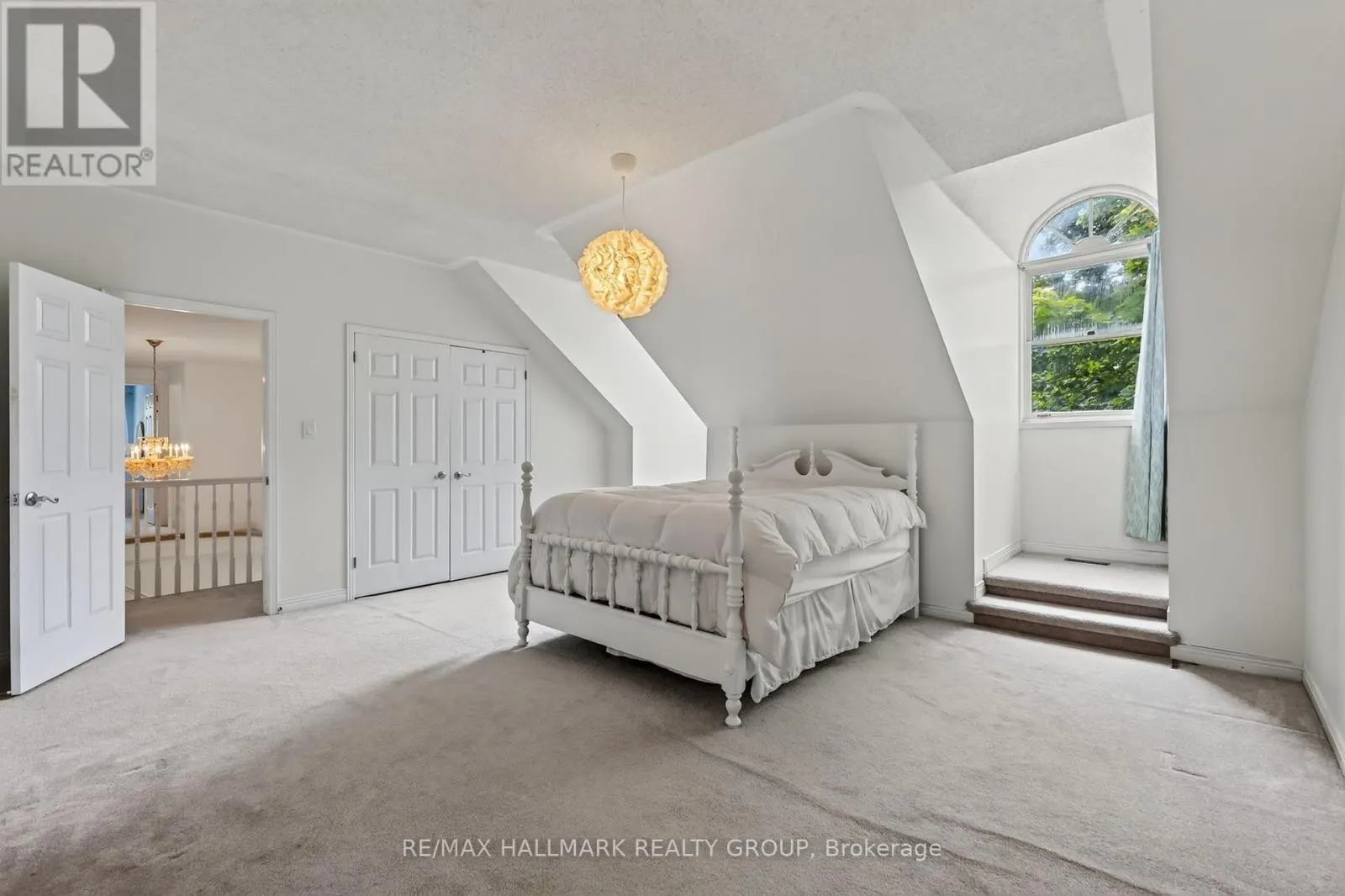 9 KINTAIL COURT