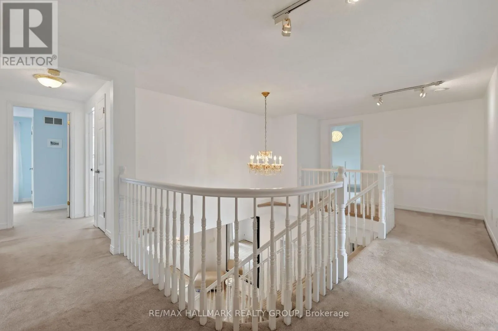 9 KINTAIL COURT