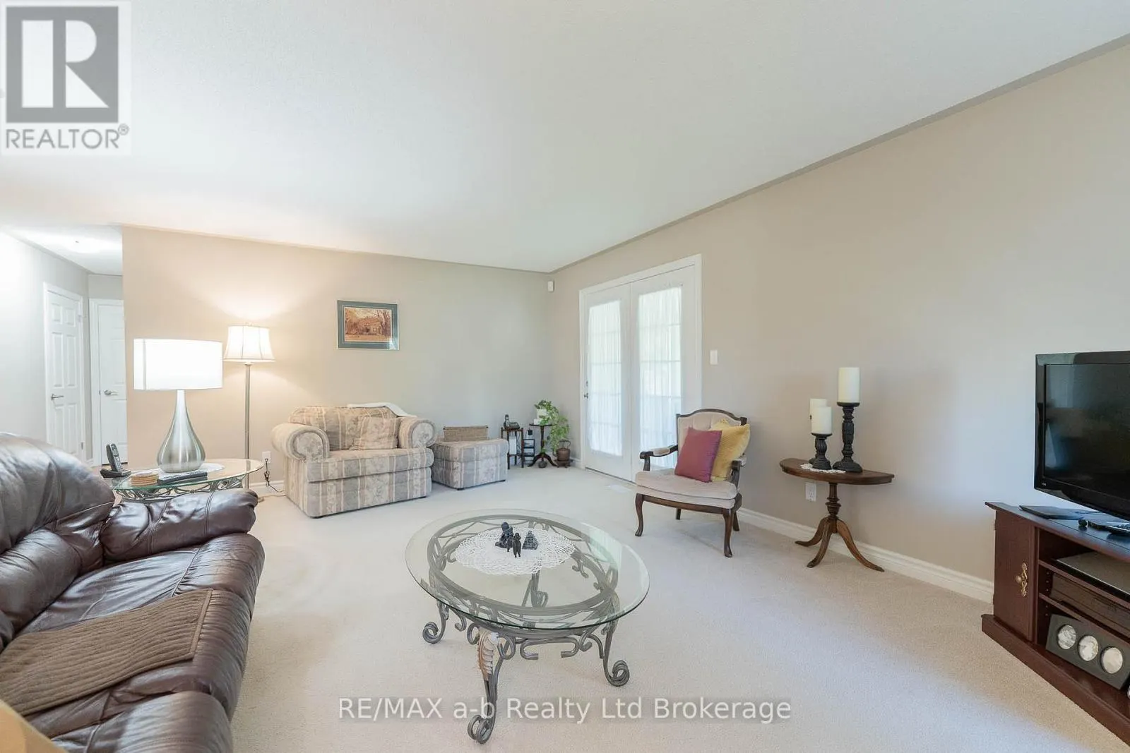 23 ARMSTRONG DRIVE