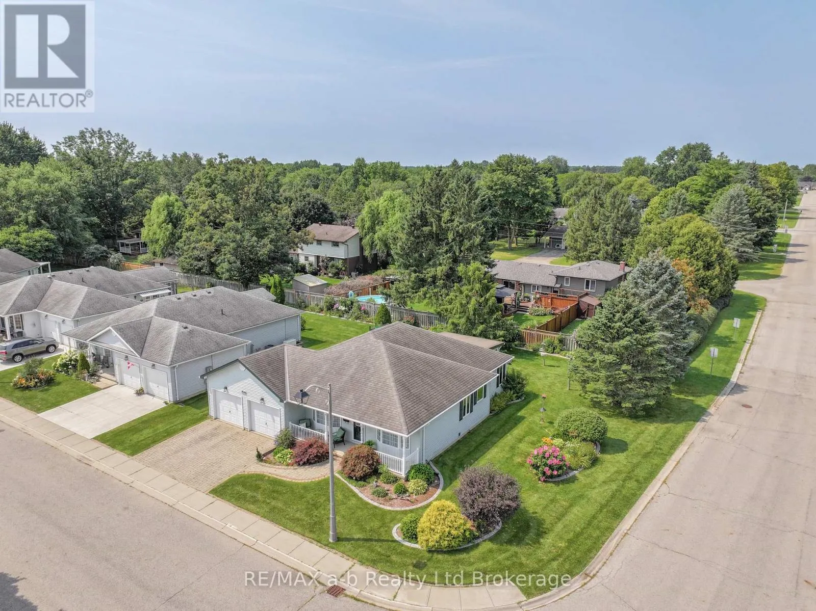 23 ARMSTRONG DRIVE