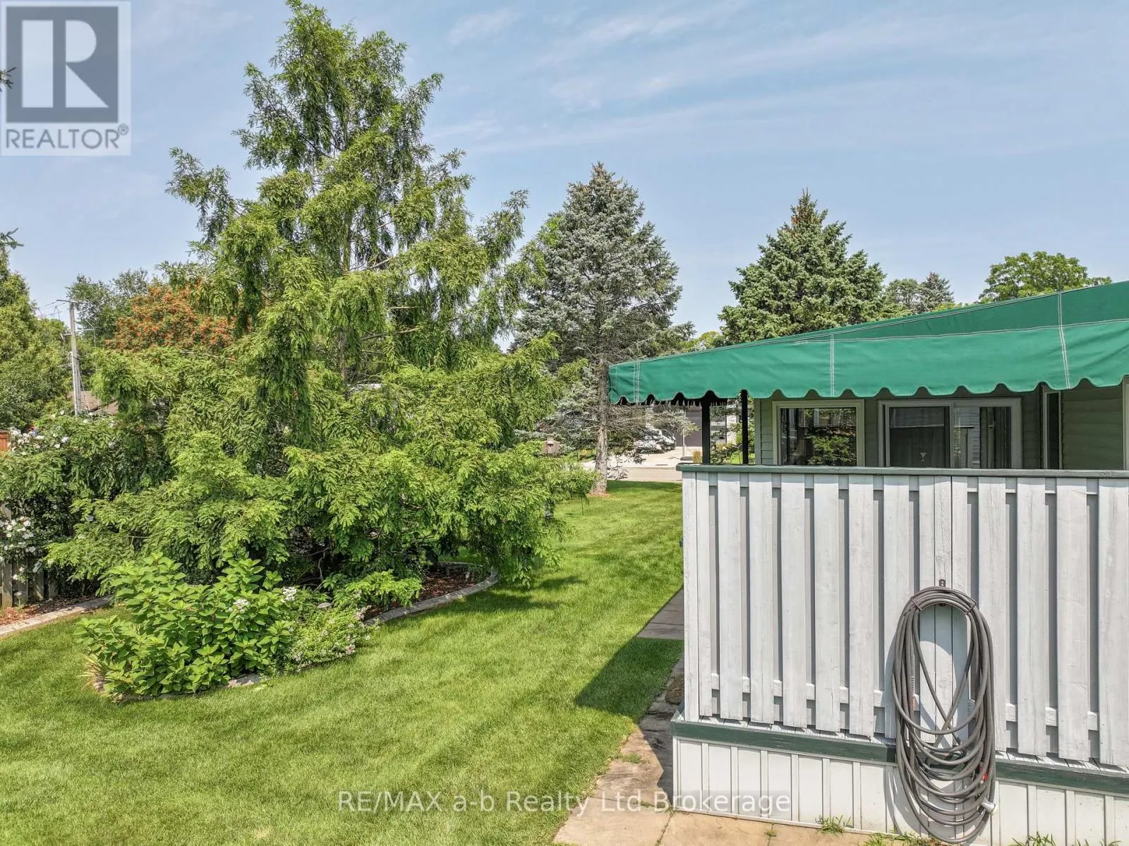 23 ARMSTRONG DRIVE