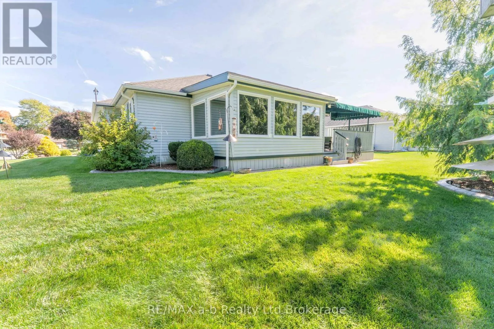 23 ARMSTRONG DRIVE