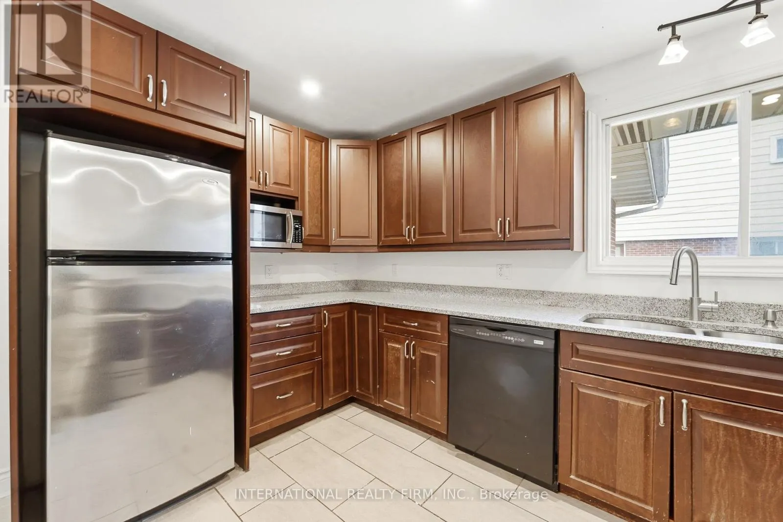 1213 ERINDALE DRIVE