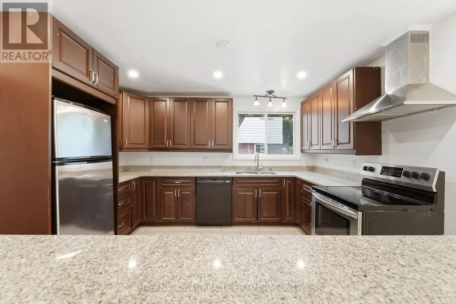 1213 ERINDALE DRIVE