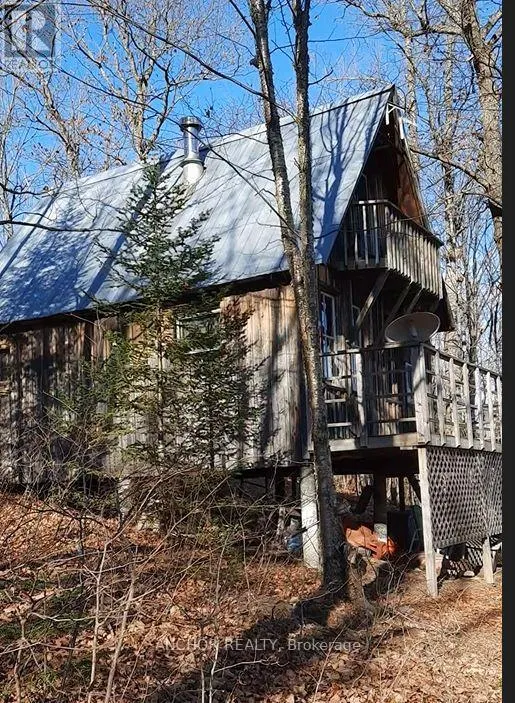 550 SHAWANAGA LAKE
