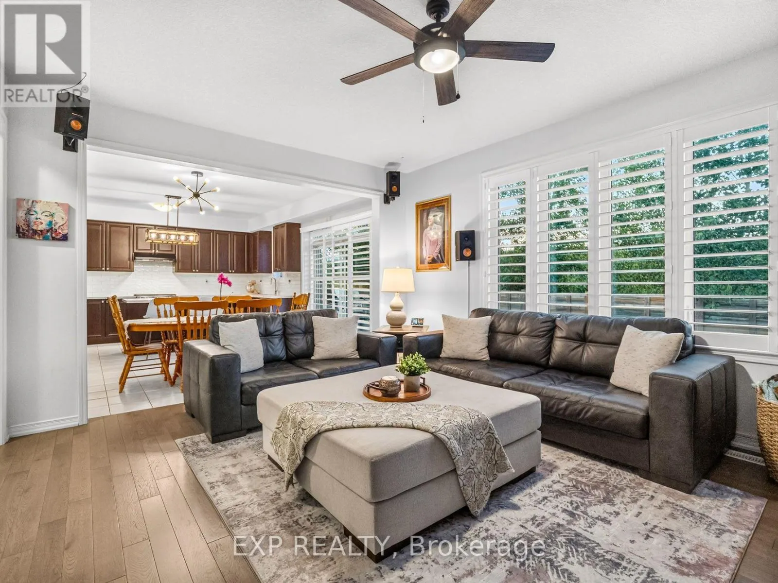 62 ESTHER CRESCENT
