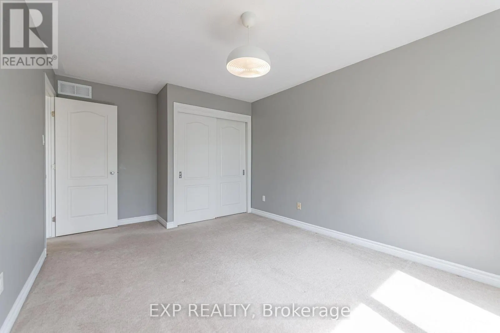 4220 KELLY FARM DRIVE