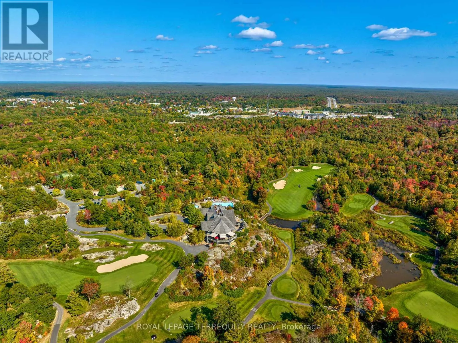 309 - 100 CARRICK TRAIL