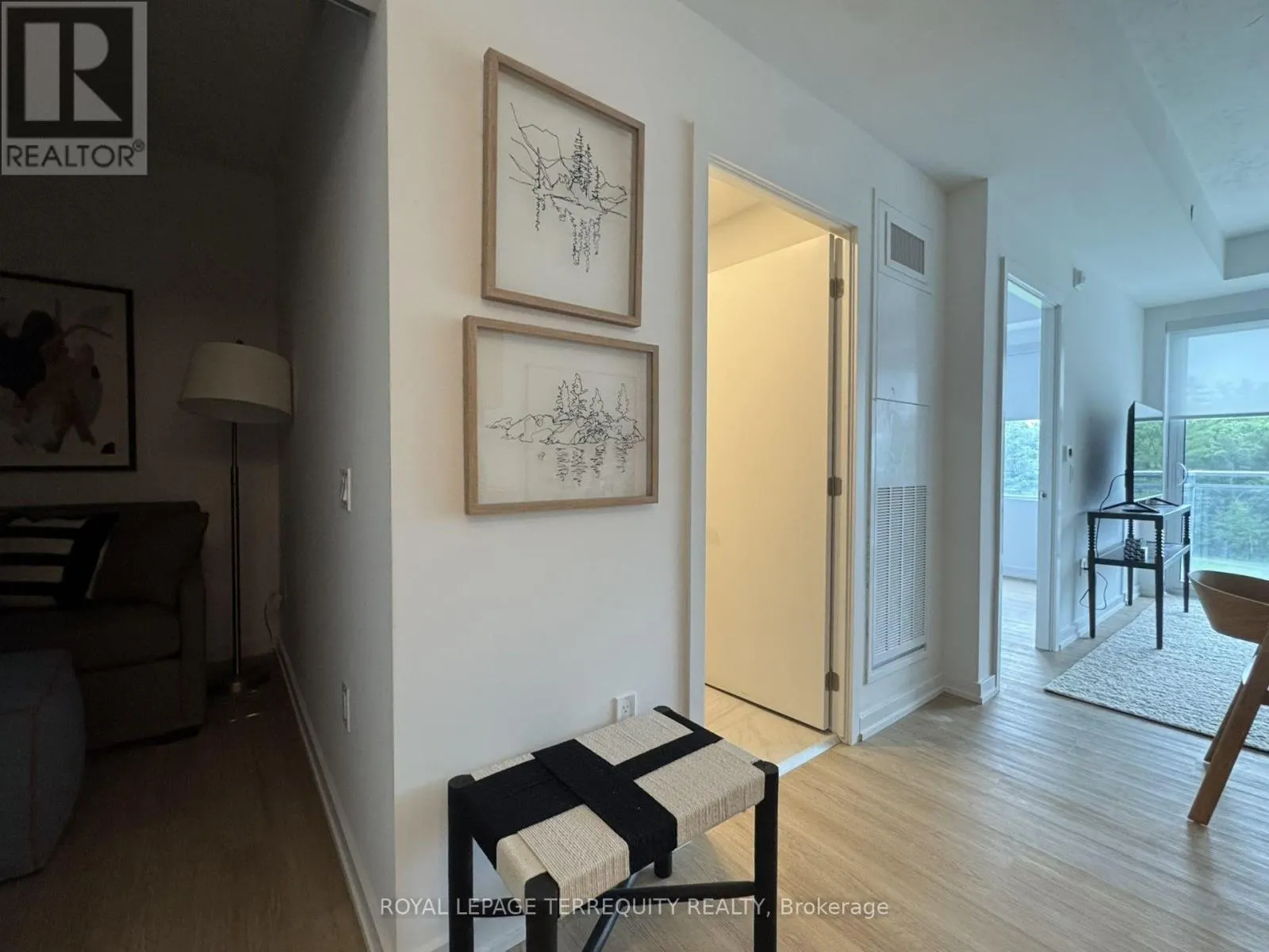 309 - 100 CARRICK TRAIL
