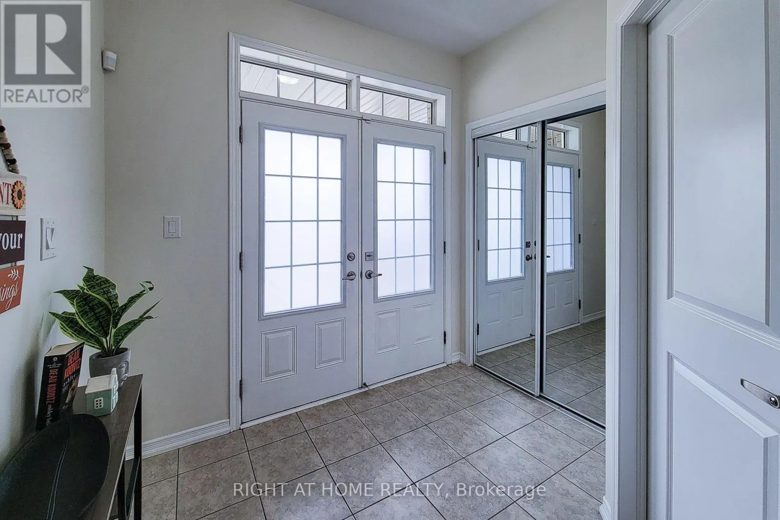 11 ESTHER CRESCENT