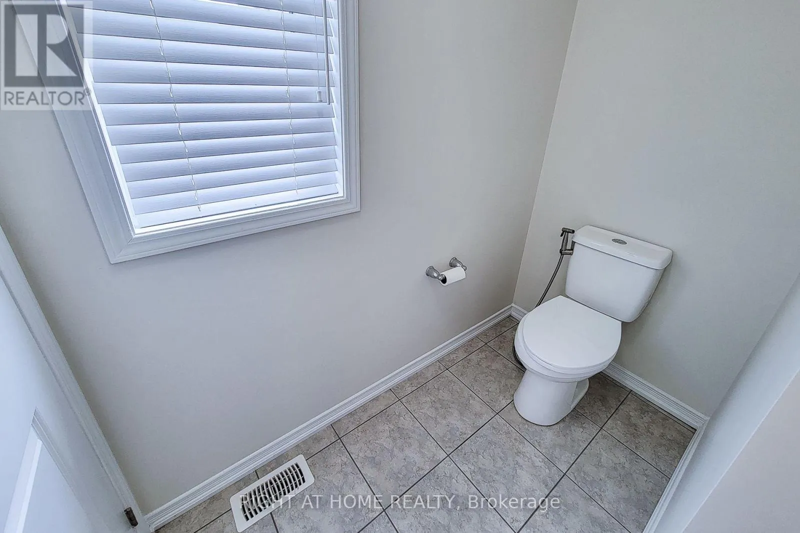 11 ESTHER CRESCENT