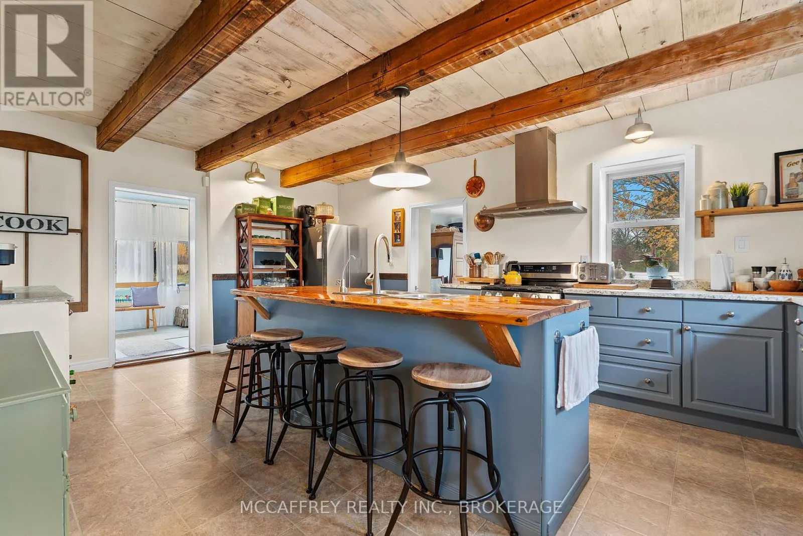 1549 DOYLE ROAD
